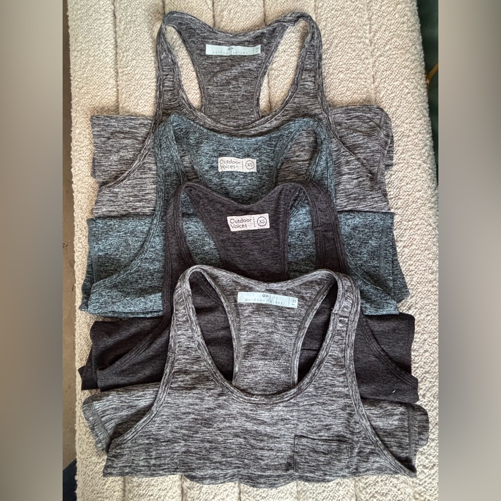 8 Tank Top Bundle - Outdoor Voices